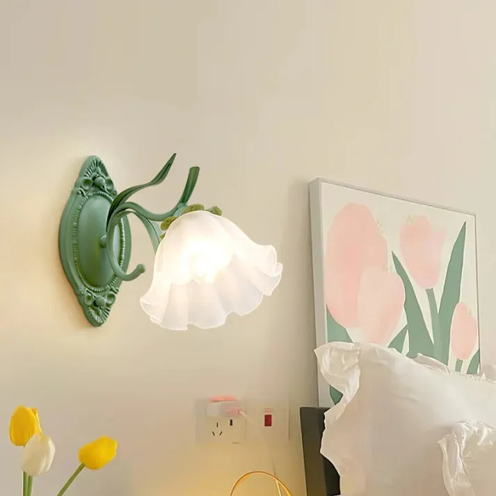 Maliben | Lilyglow Wall Light - Elegant Nature-Inspired Lighting