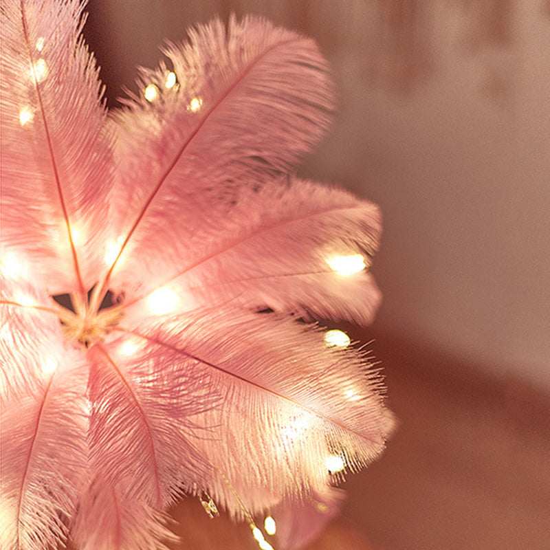 Maliben | Ostrich Night Lamp | Eccentric Lamp With Feathers & Rose Gold Base