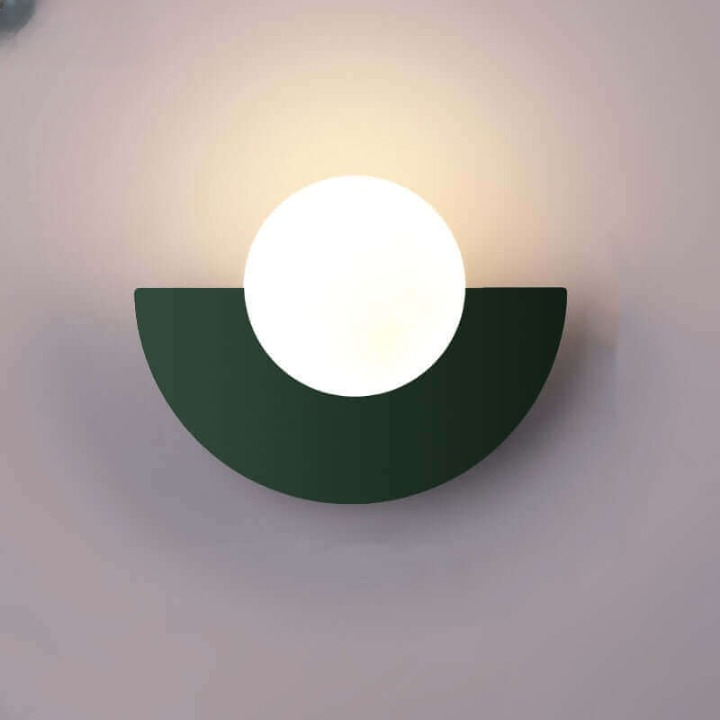 Maliben | Noorderlicht Charm - Halfmoon Wall Lamp Of Metal