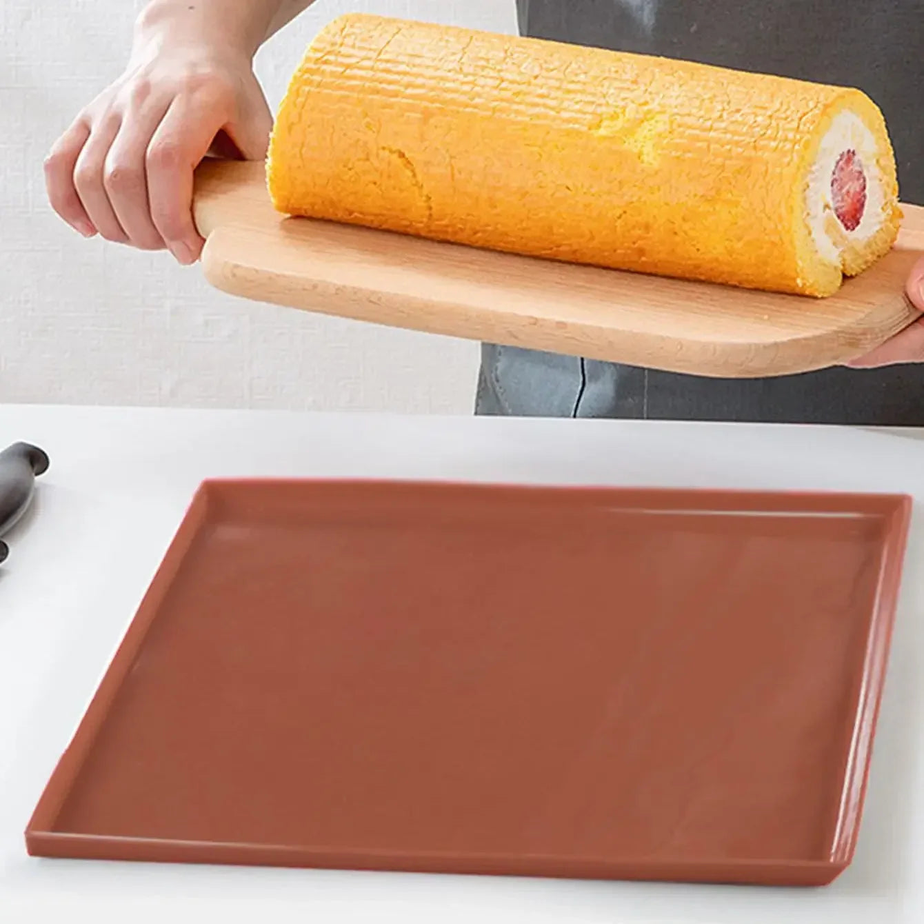 Maliben | Rollflex Silicone Baking Mat | Multifunctional & Heat Resistant | For Swiss Roll, Fondant & More