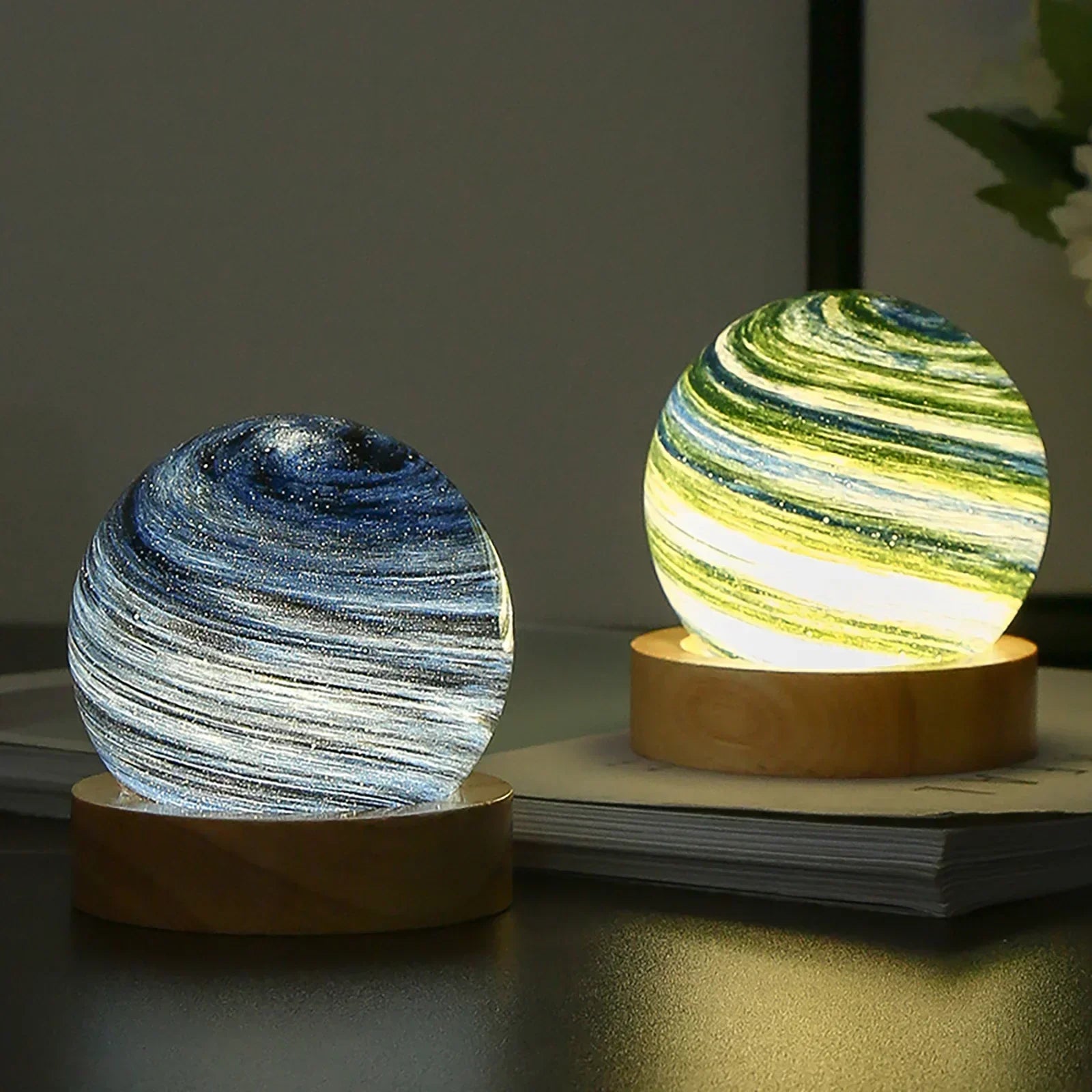 Maliben | Cosmicglow - Mini Night Lights 3d - Solar Decoration Led - Galaxy Ambiance