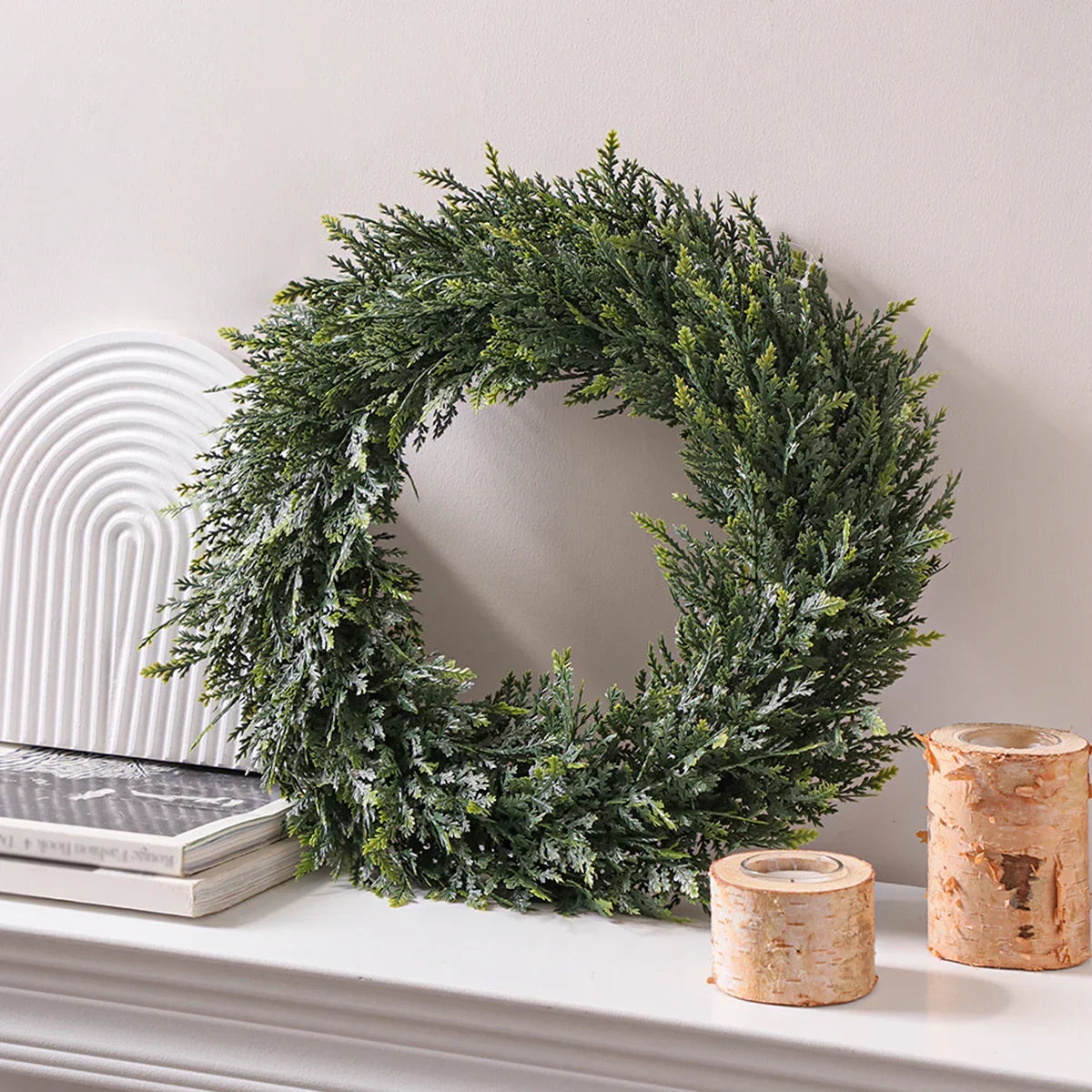 Maliben | Verdania | Artificial Cedar Wreath | Evergreen | 30 Cm Ø | Low Maintenance Decor For Home & Garden
