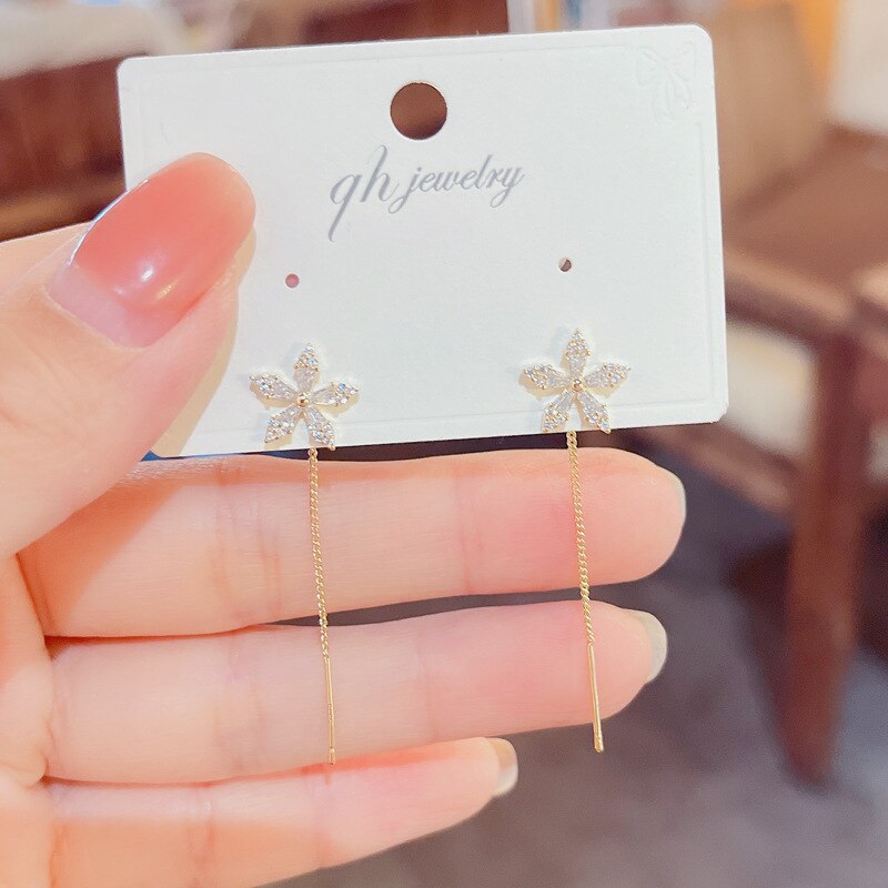 Maliben | Elegant Flower Long Chain Earrings