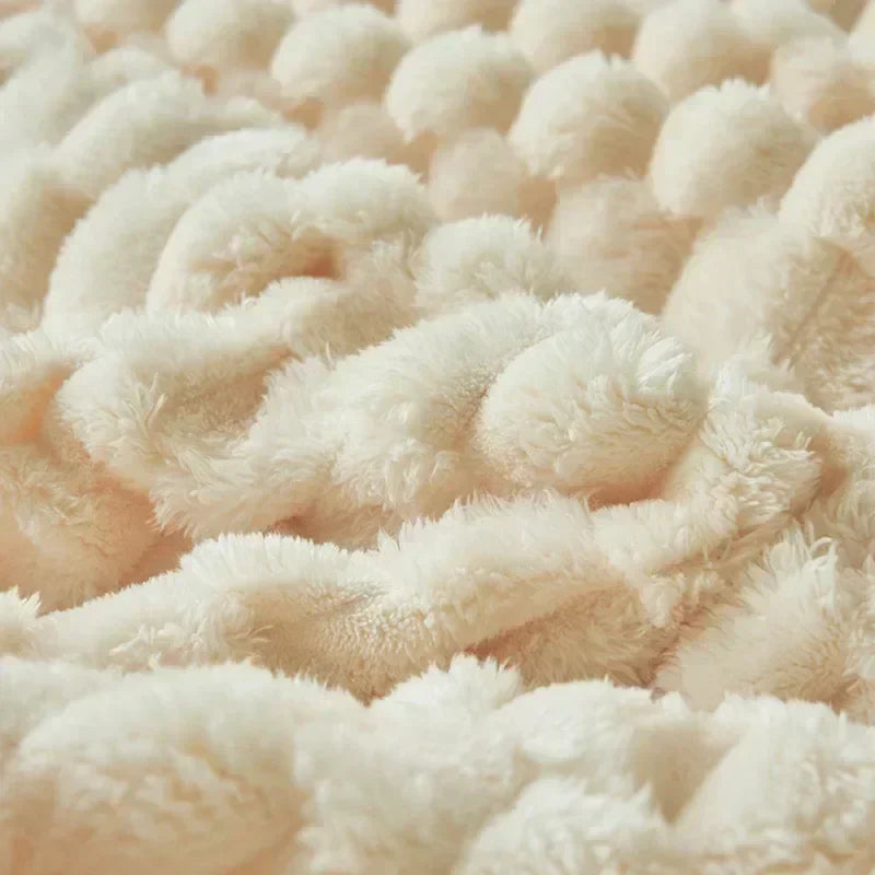 Maliben | Velutura Plush Blanket Made Of Turtle Velour | Fluffy & Warm | For Bed, Sofa & Travel | Anti-Pilling | Various Sizes & Colors