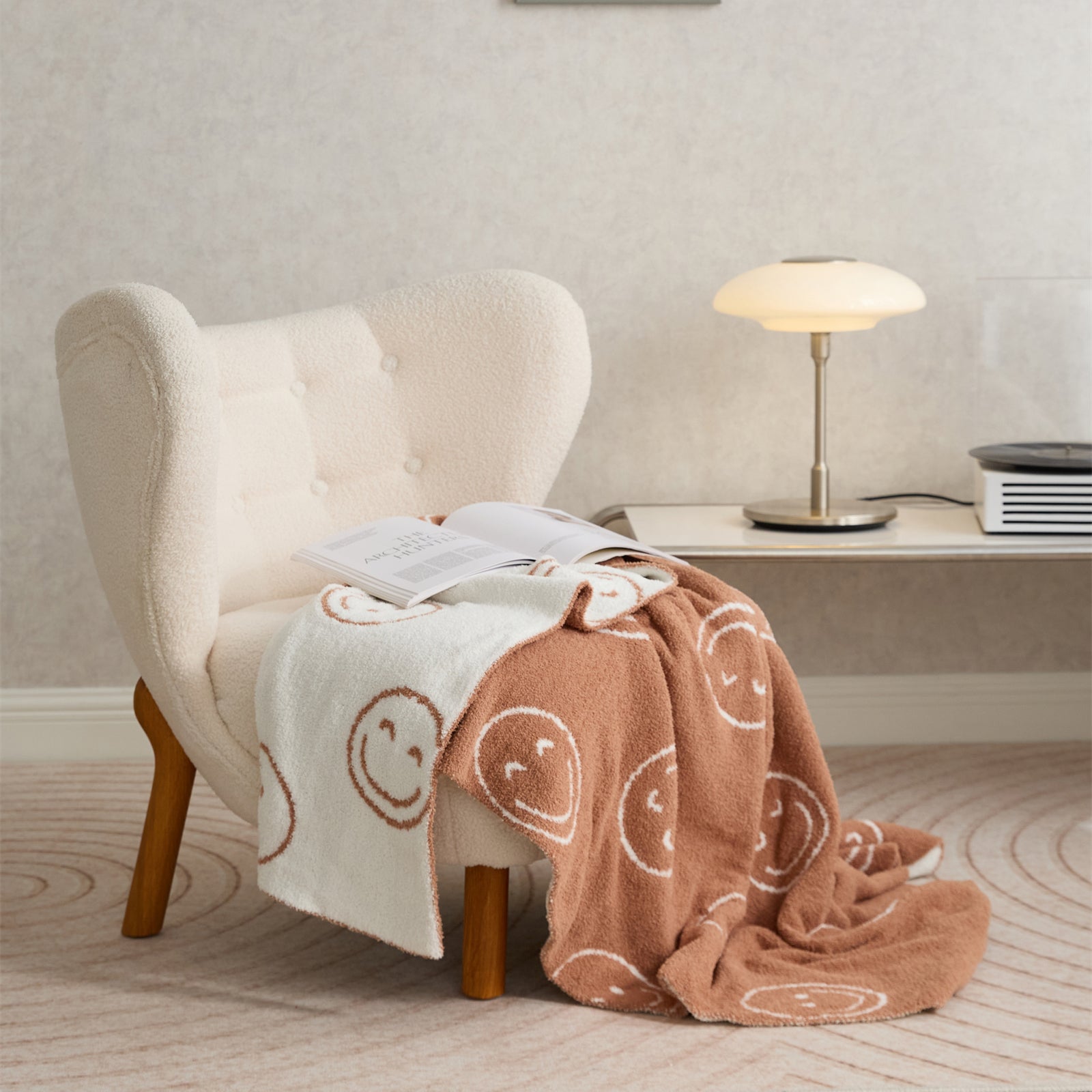 Maliben Smiley Blanket