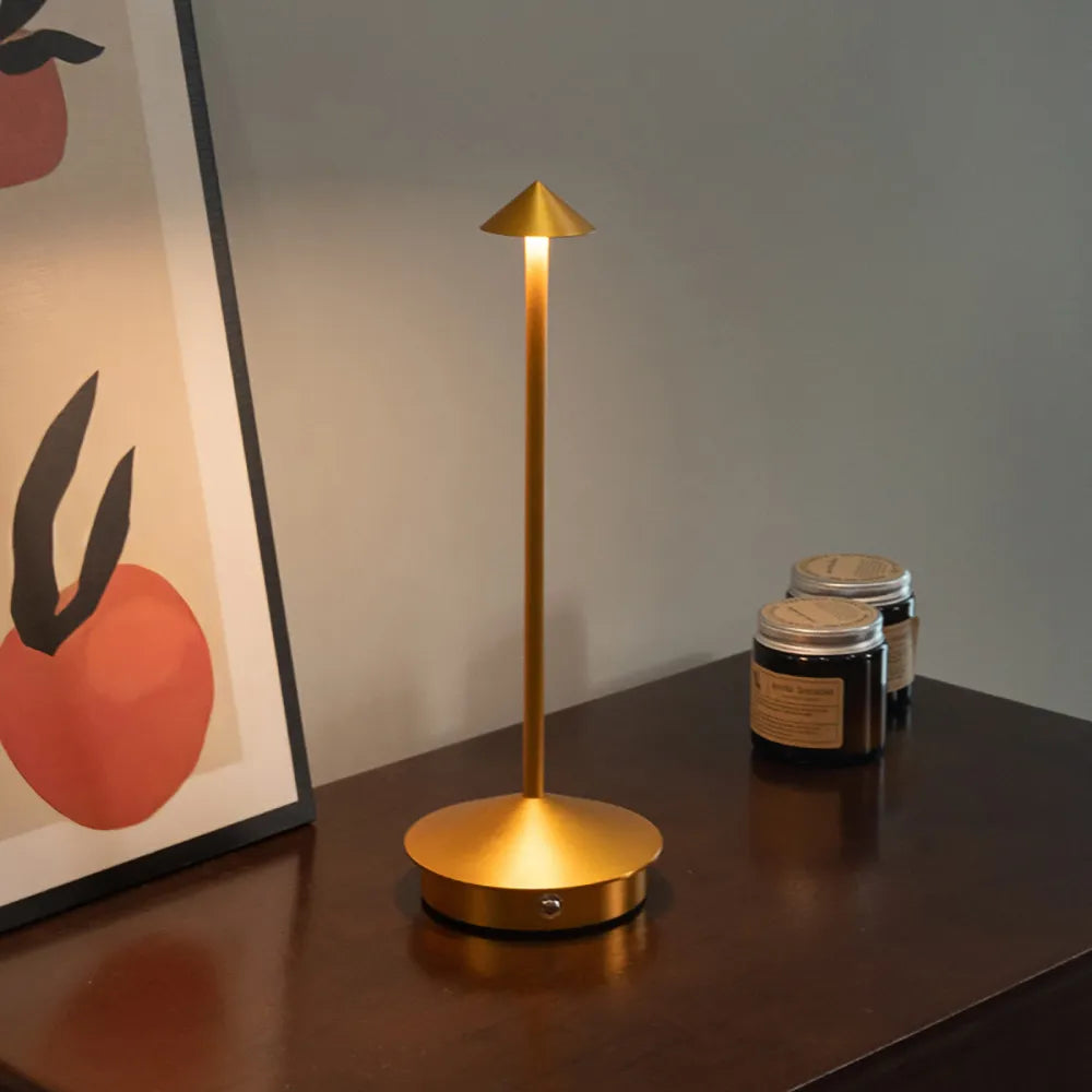 Maliben | Chic Glowlite Desk Lamp - Illuminate Your Workspace