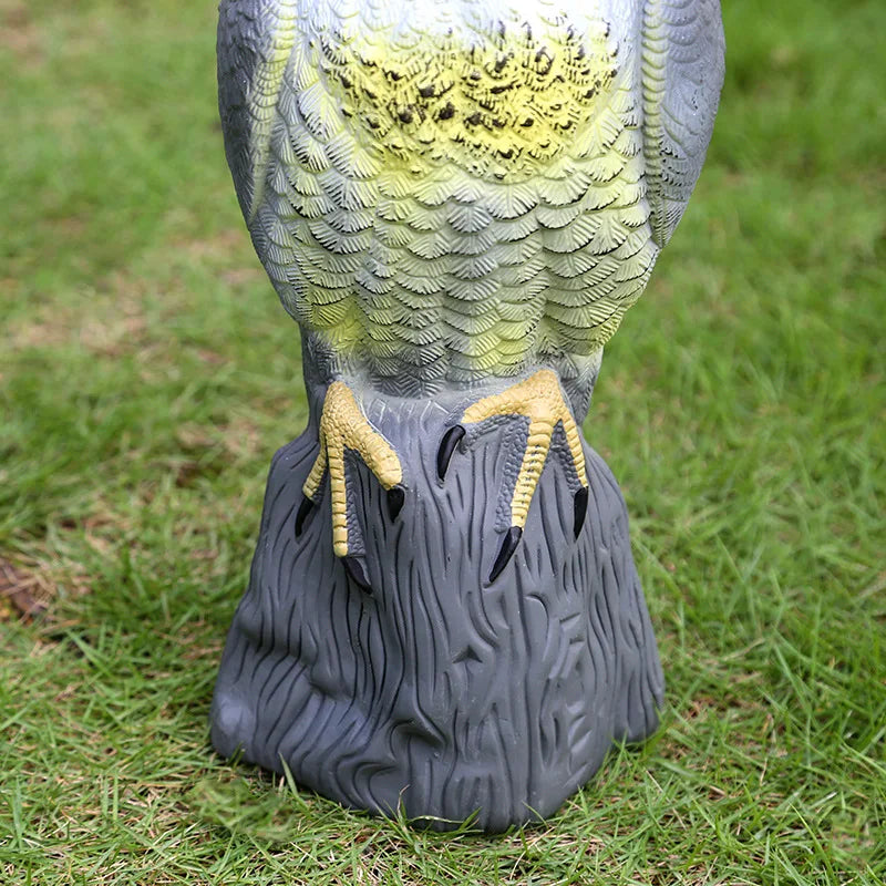 Maliben | Falcono Birdguard Bird Scare Bird Of Prey Decorative Figure | Realistic Eagle Decoy Made Of Plastic | For Garden & Balcony