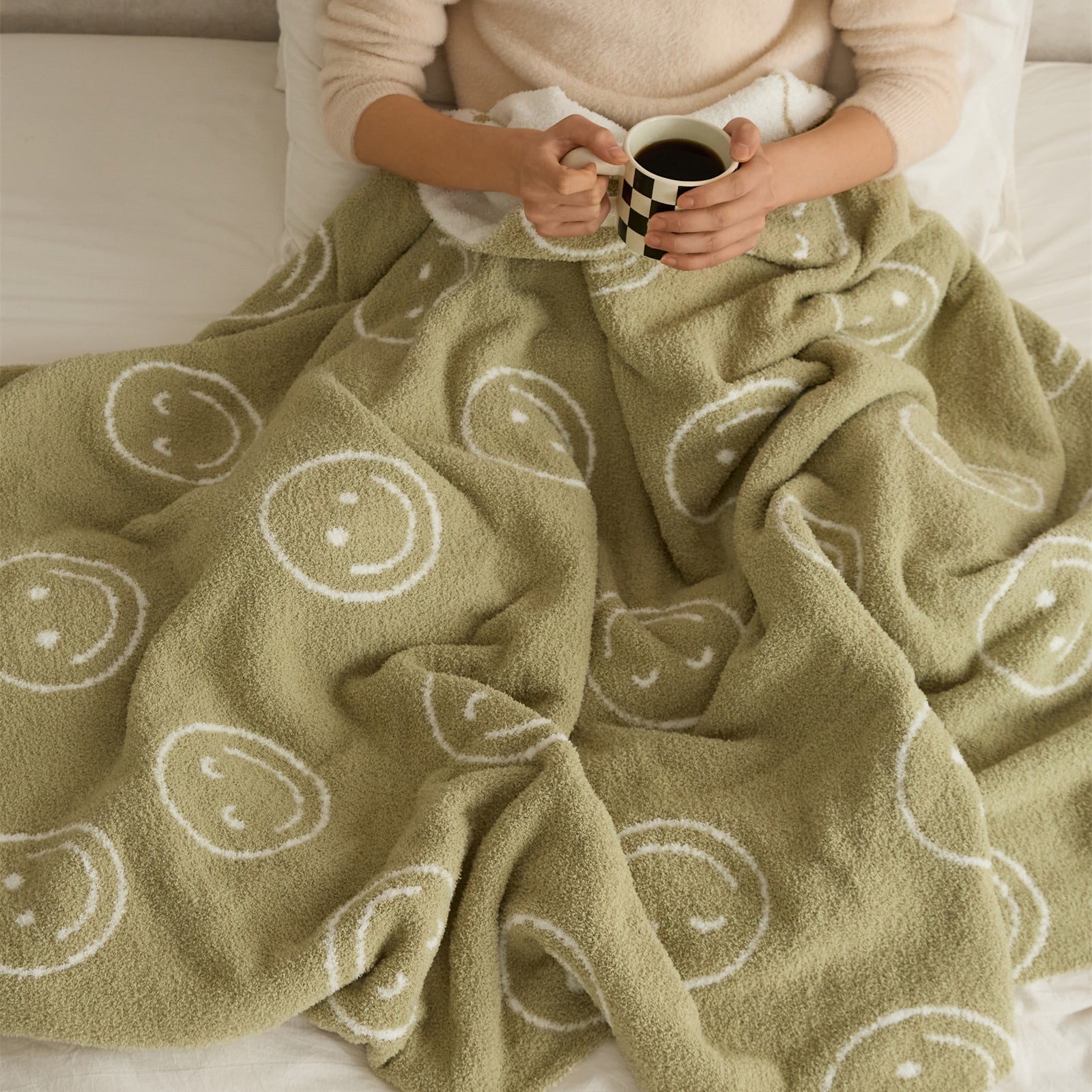 Maliben Smiley Blanket