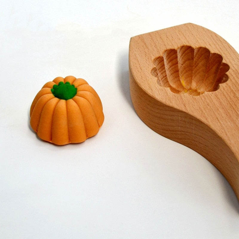 Maliben | Wooden Moon Dumpling Maker Mold