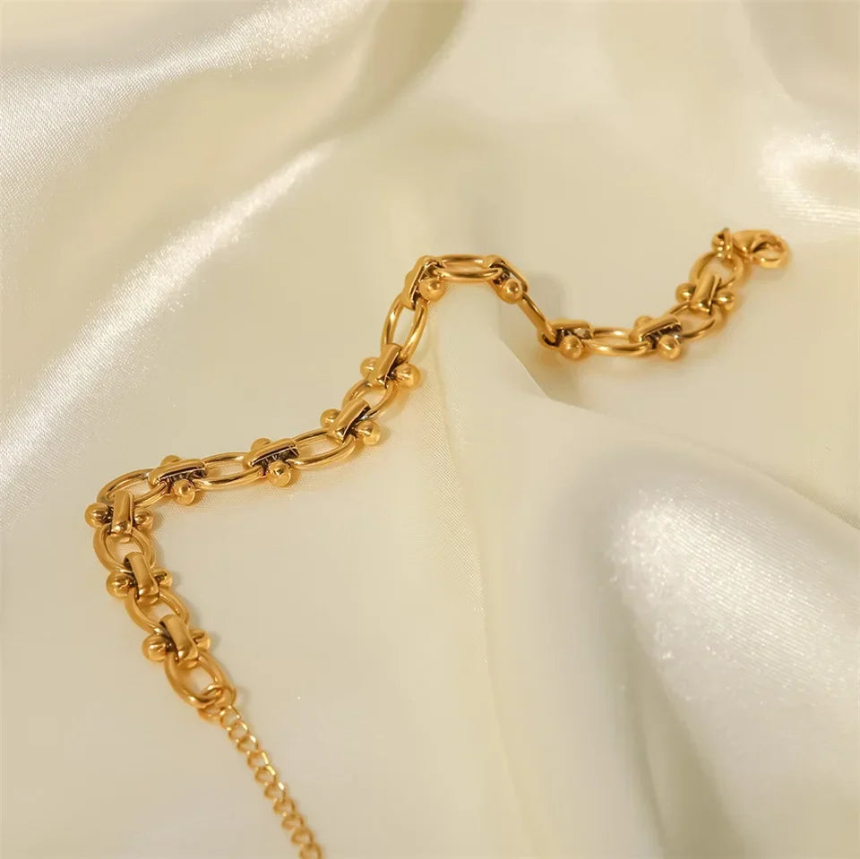 Maliben | Dainty Oval Accented Bracelet