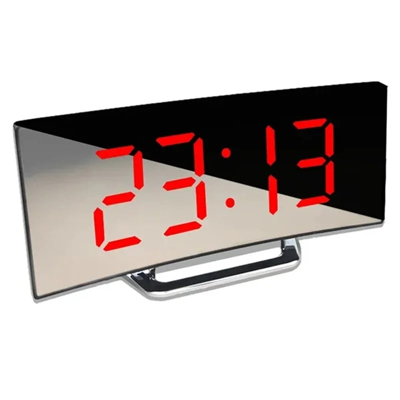Maliben | LED curved screen digital alarm clock with USB charging
