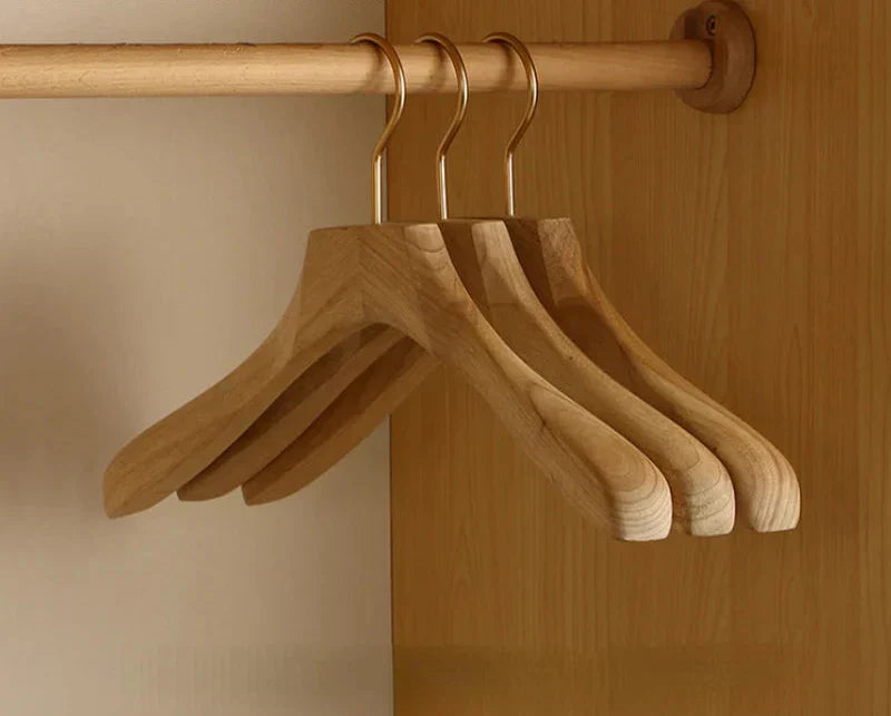 Maliben | Set Of 2 Premium Camphor Wood Hangers With Wide Shoulders For Clothing Organization