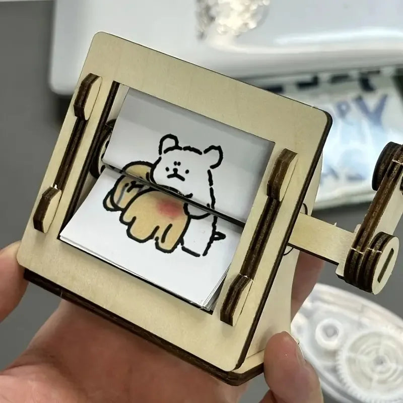 Maliben | Diy Wooden Hand-Cranked Animation Machine Desktop Decor Kit
