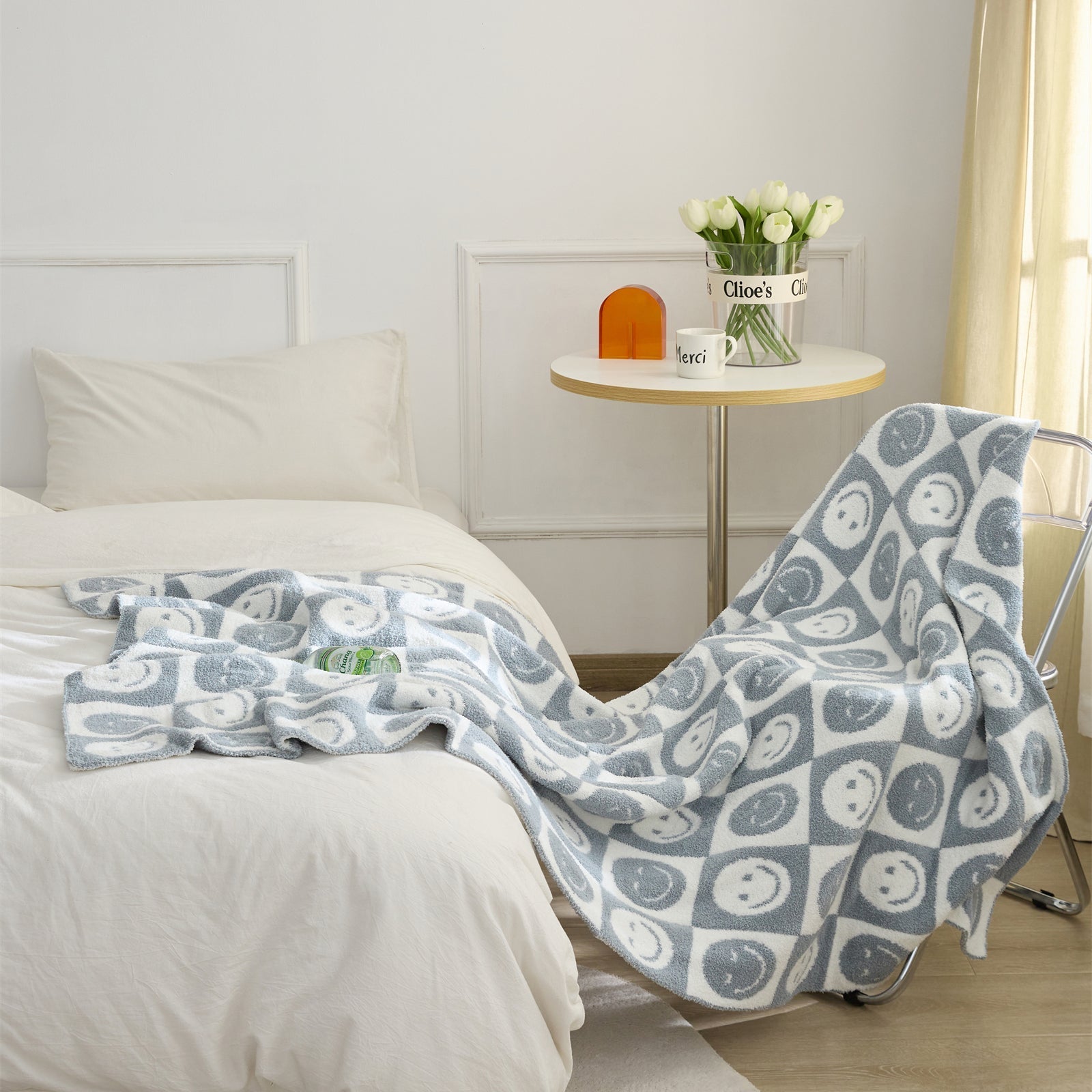 Maliben Smiley Checked Blanket