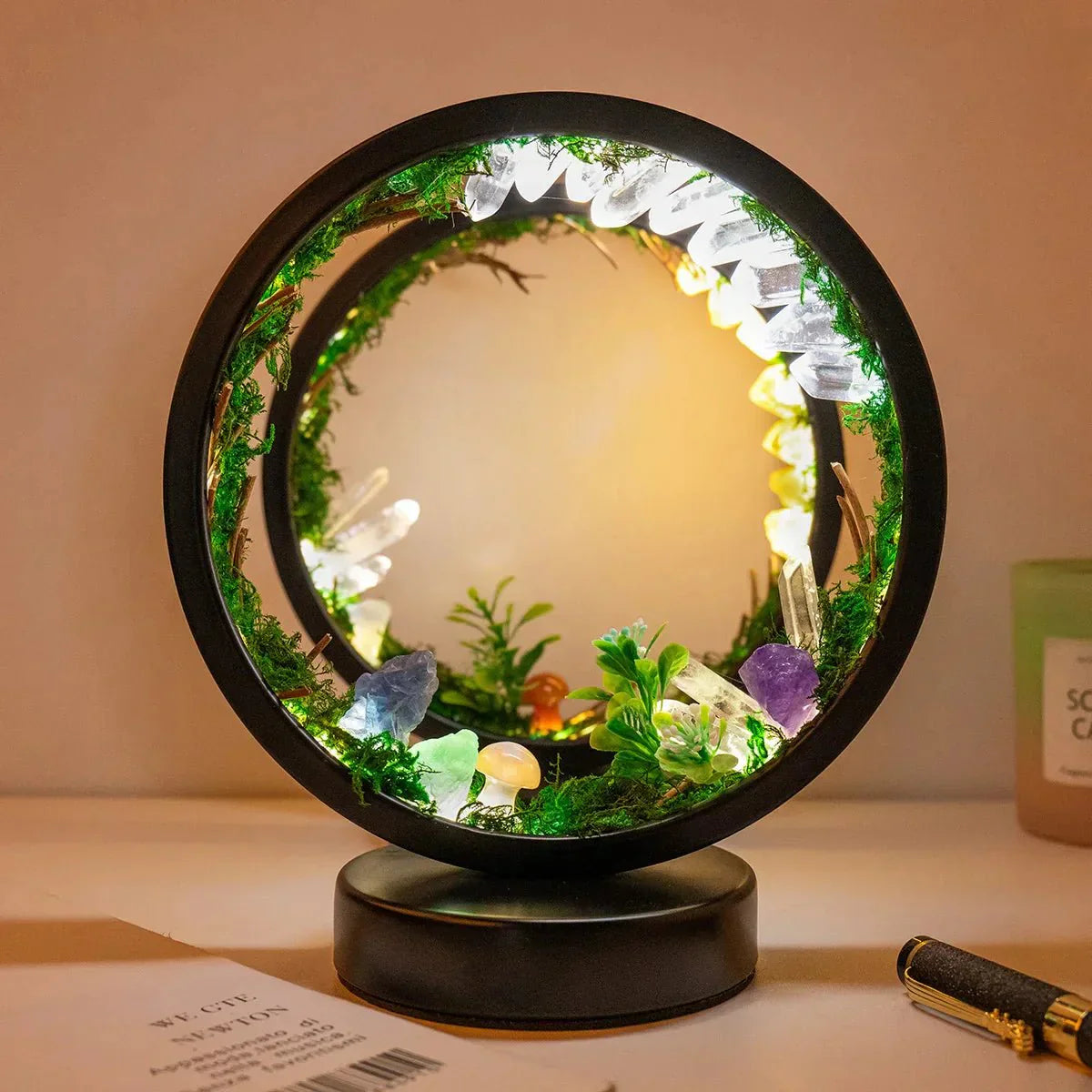 Maliben | Elegant Night Light - Round Frame - Green Crystals - Chic Decoration