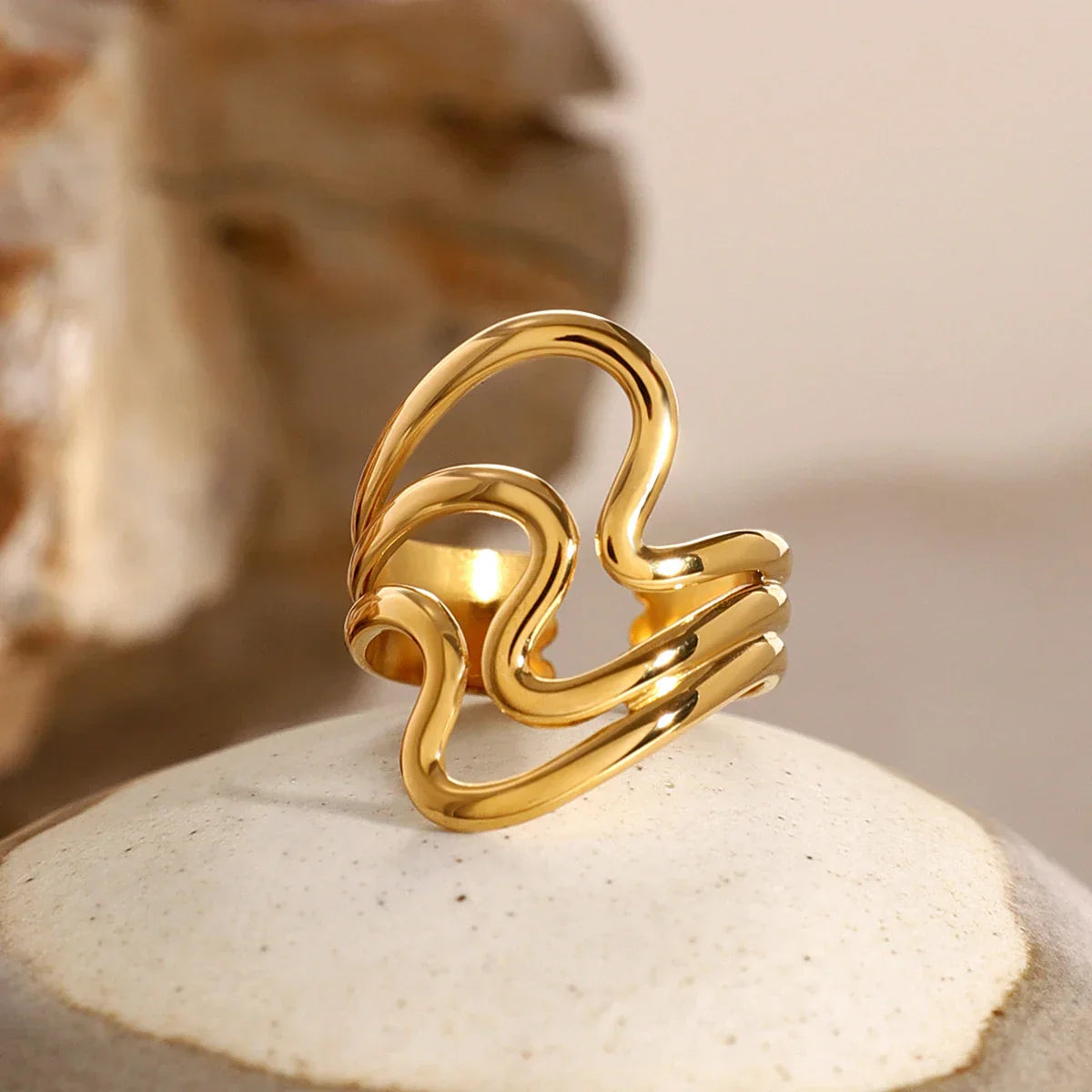 Maliben | Dainty Ripple Effect Ring