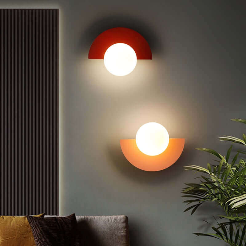 Maliben | Noorderlicht Charm - Halfmoon Wall Lamp Of Metal