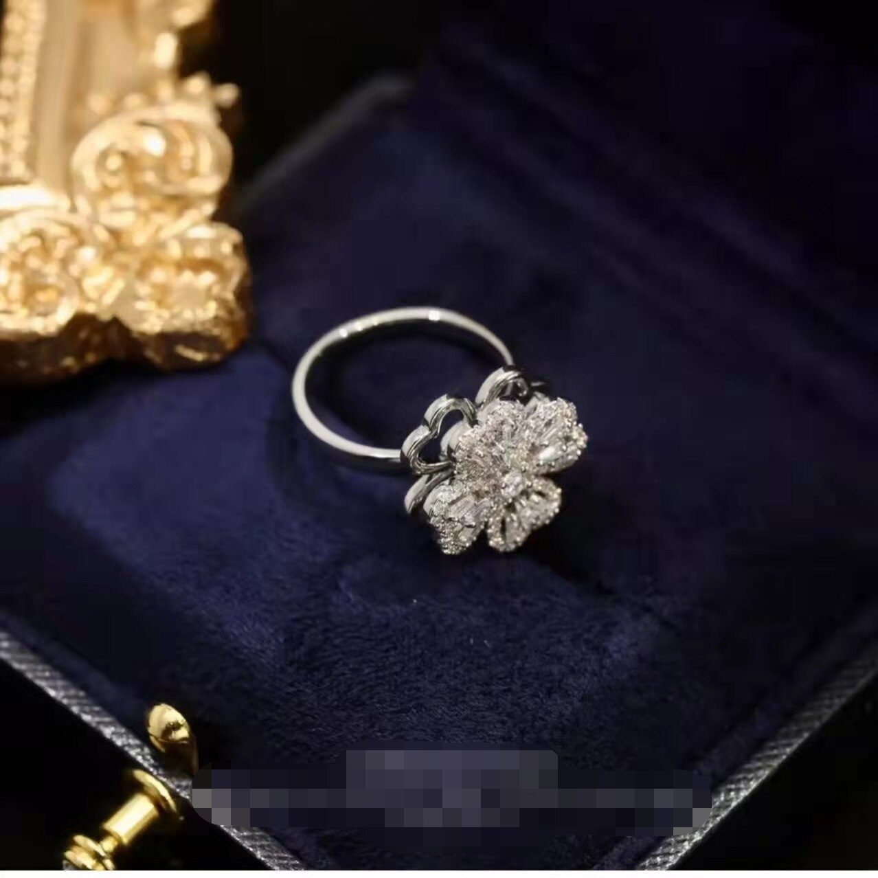 Maliben | Rotating Flower Zircon Clover Ring