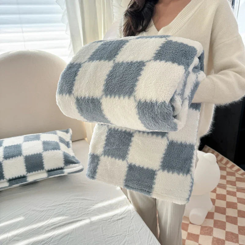 Maliben | Pandaluna Fleece Blanket With Check Pattern | Soft & Breathable | For Sofa, Bed & Office | Machine Washable | Pink/White