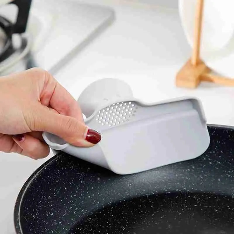 Maliben | Easy Clean Silicone Soup Pouring Nozzle