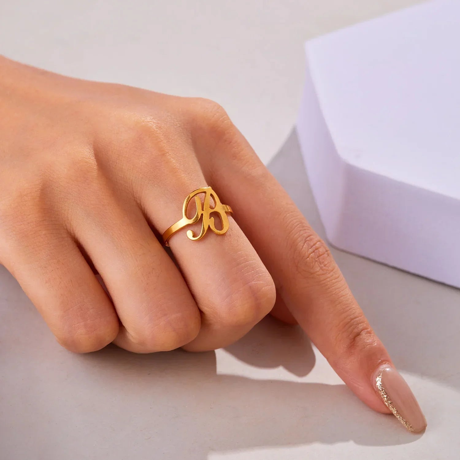 Maliben | Adjustable Italic Cursive Letter Initial Ring