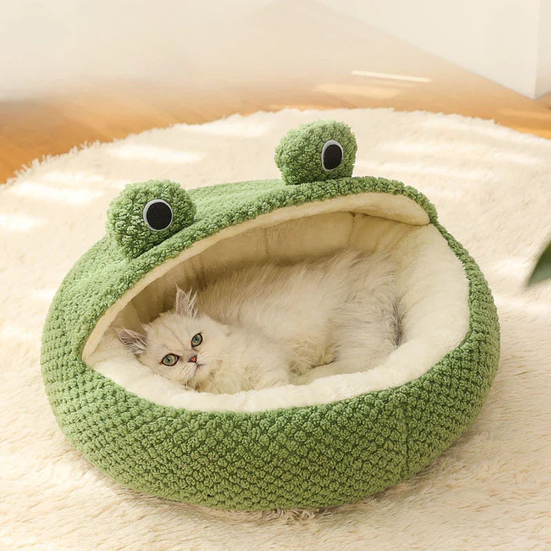 Maliben | Pet Cave Froggihome | Plush Frog Design | Semi-Closed & Round | 40–50 Cm | For Cats & Small Dogs