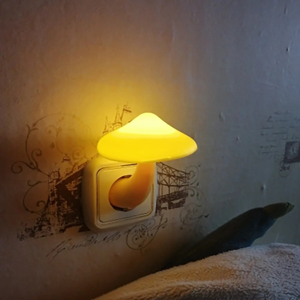 Maliben | Led Night Light Lumipilz | With Twilight Sensor | Warm Yellow & Energy Saving | 8×10 Cm