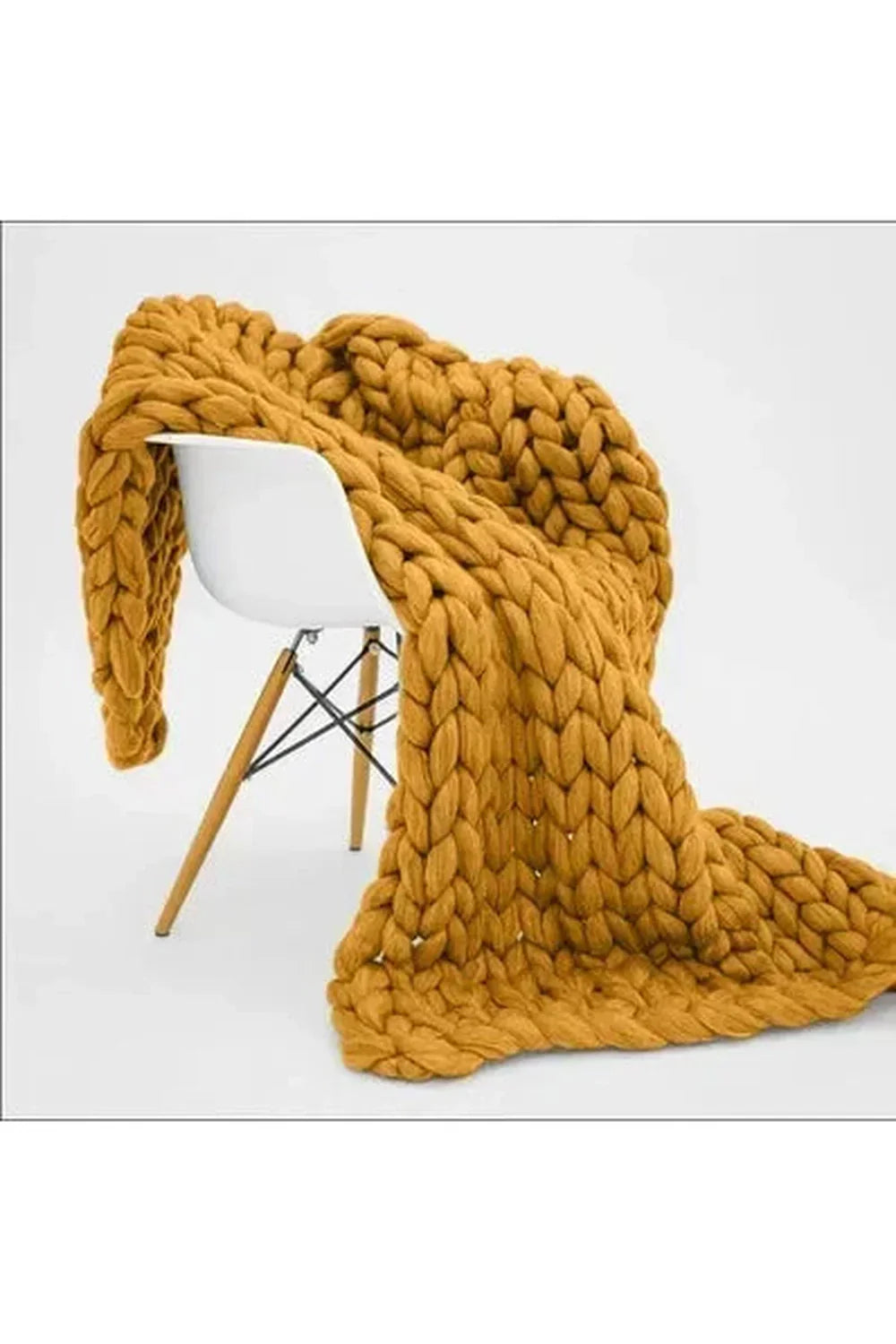 Maliben Cozy Knit Chunky Blanket