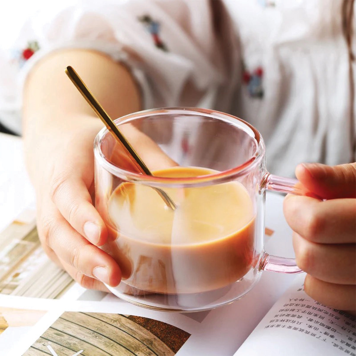 Maliben | DoublyMug | Tinted glass mug for hot beverages