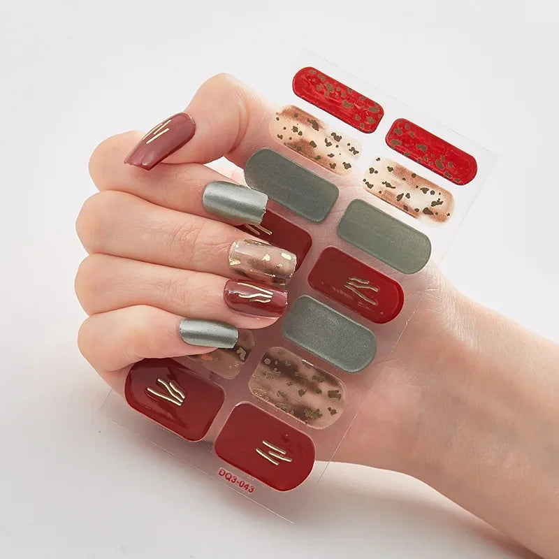 Maliben | Glitznail – Festive Christmas Nails Quick, Complete Without Salon
