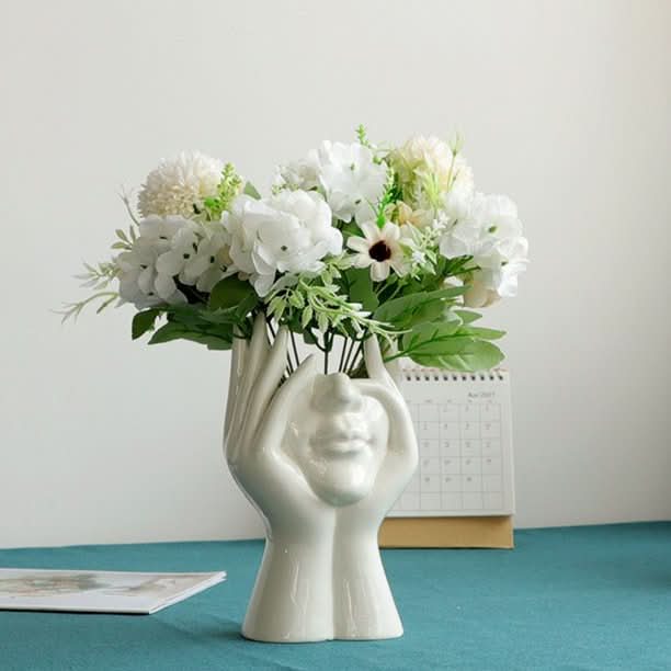 Maliben | Petal – A Vase Full Of Sophistication And Charm
