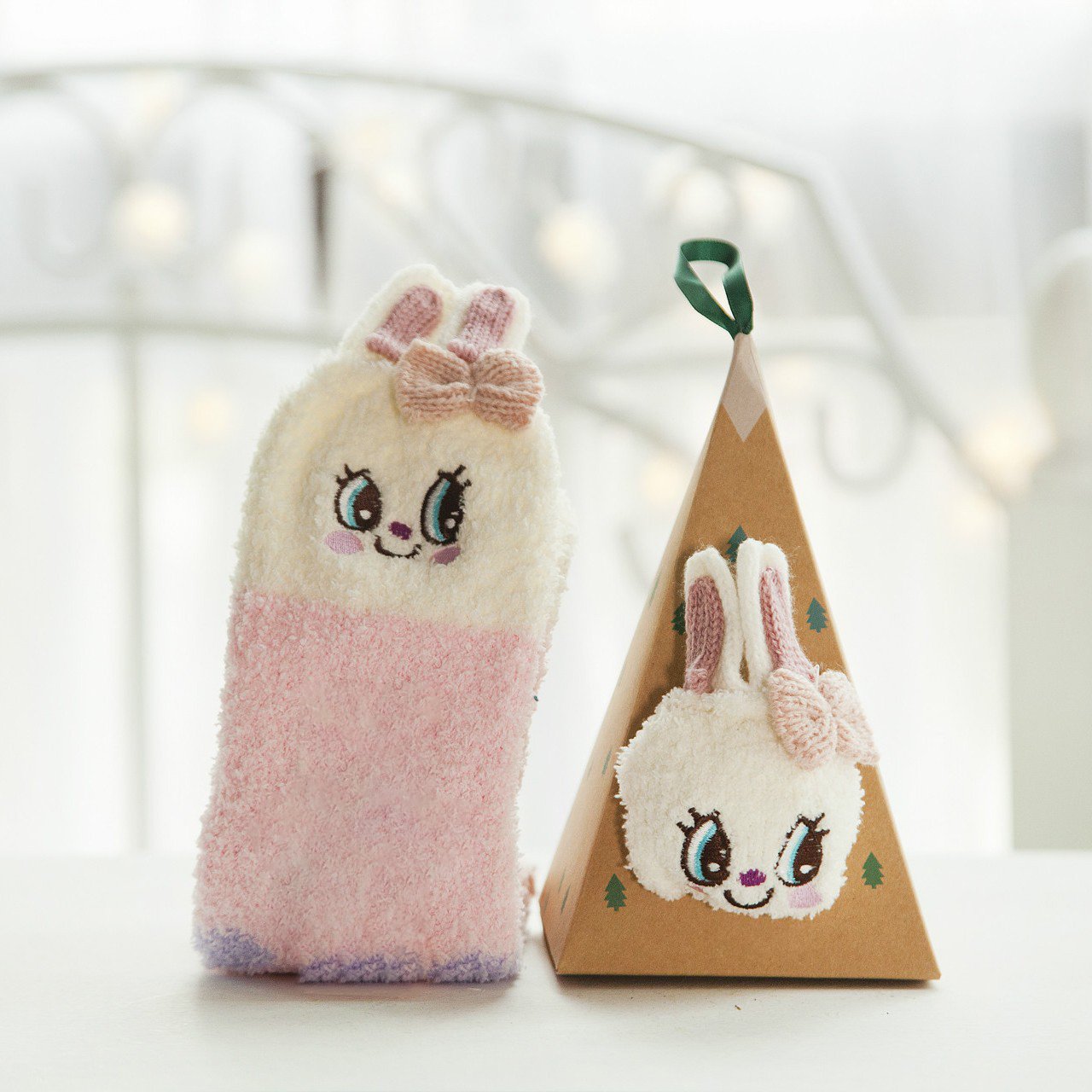 Maliben | Christmas Socks In Gift Box Design | Plush House & Cuddle Socks | Universal Size