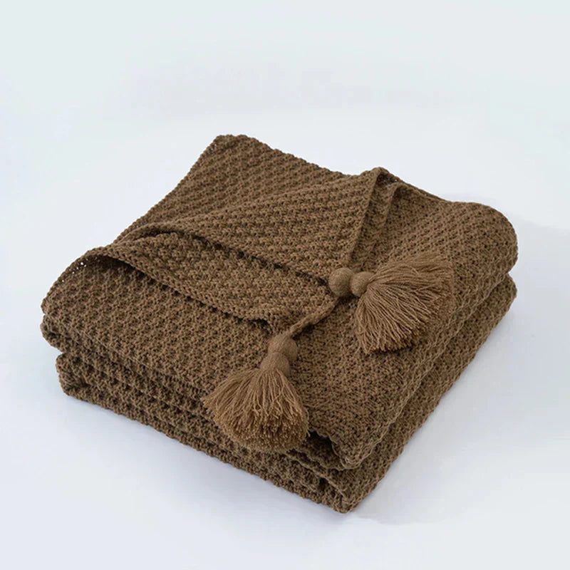 Maliben | Wool Blanket Arctichaven | Scandinavian Design With Tassels & Balls | Warm & Stylish