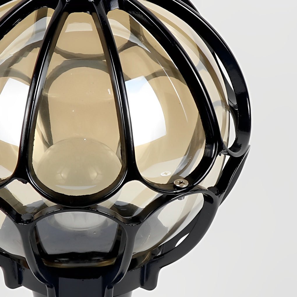 Maliben | Classic Garden Lamp On Pole With Glass Shade