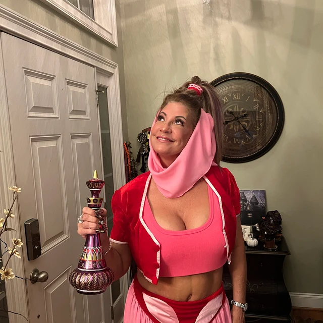 Maliben Genie Bottle — I Dream of Jeannie Decorative Decanter
