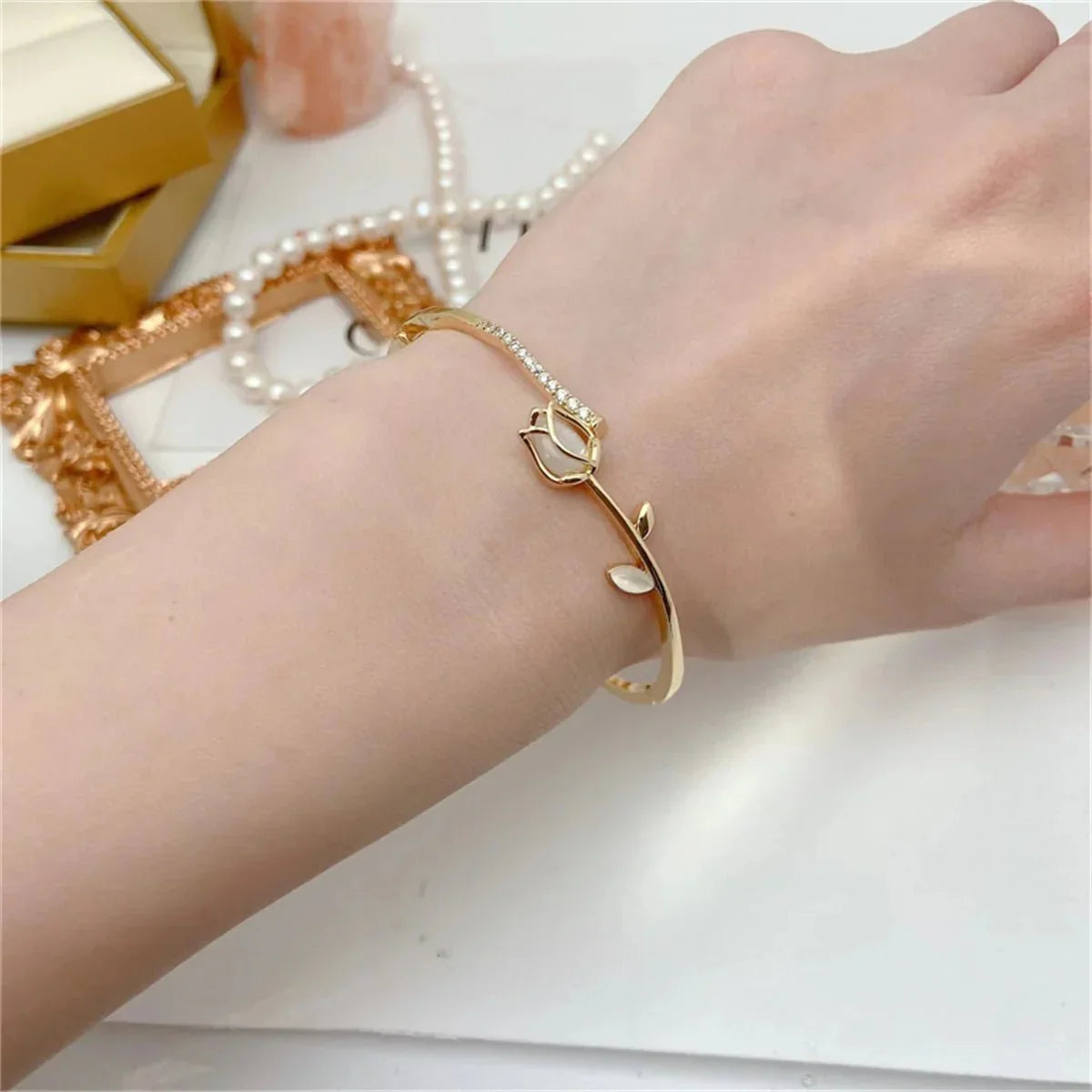 Maliben | Elegant Tulip Opal Diamond Accented Bracelet