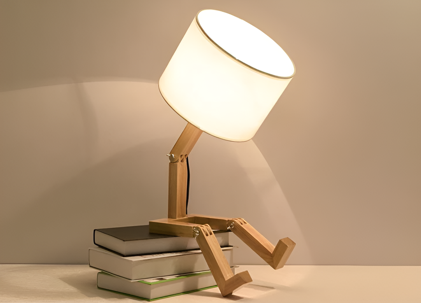 Maliben | Flexible Robot Desk Lamp Made Of Solid Wood – Lumobot