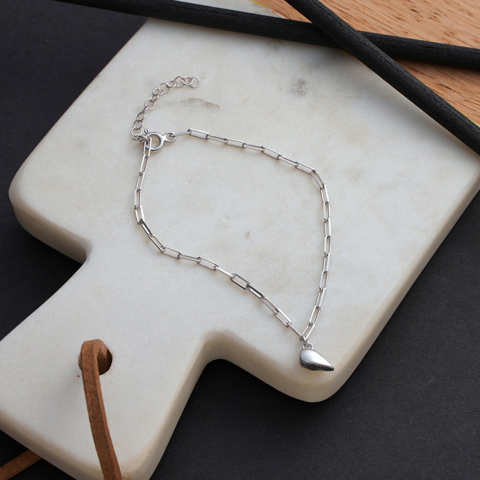 Maliben | Magnetic Heart Paperclip Chain Love Bracelet Set