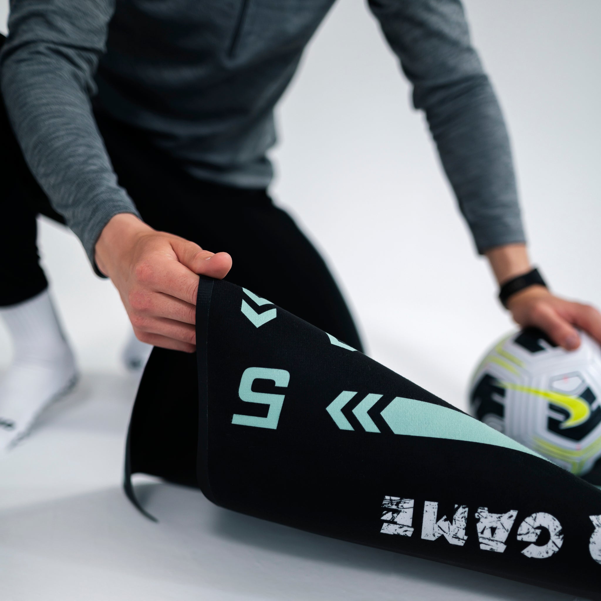 Maliben | Home Training Mat For FootBall Ideal For ball Control And Football Exercises