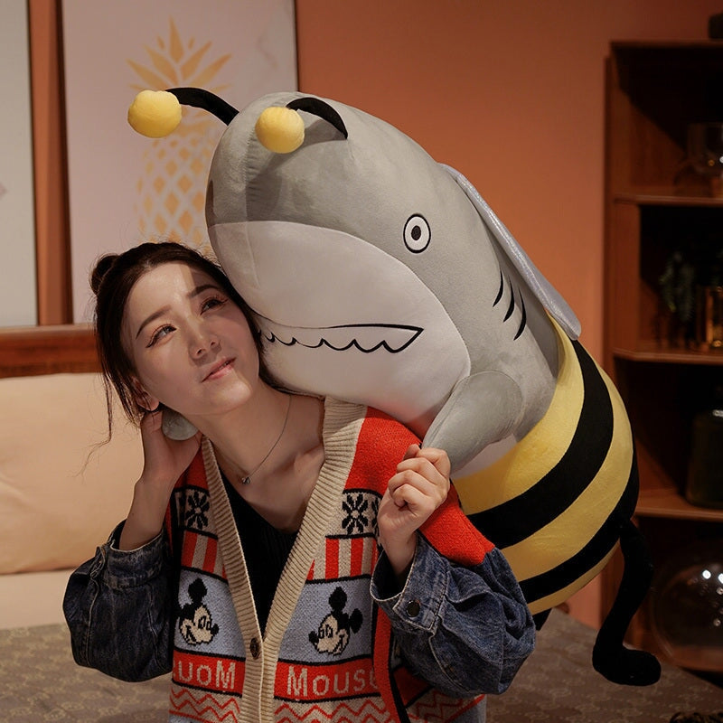 Maliben | Buzz The Shark & Bee Plushie