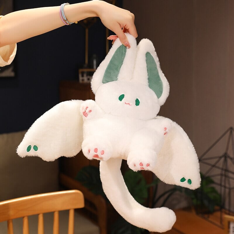 Maliben | White Kawaii Fluffy Bat Plushie