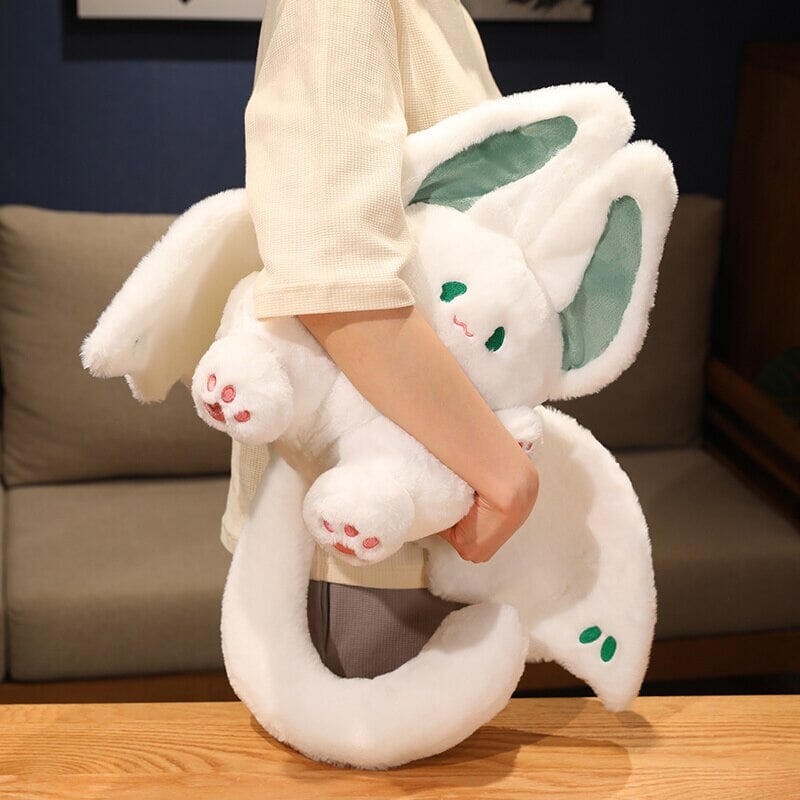 Maliben | White Kawaii Fluffy Bat Plushie