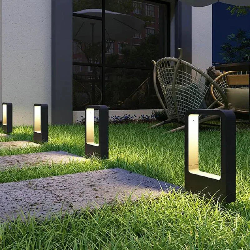 Maliben Elegant Aluminum Floor Lamp for a Luxurious Shine Outdoors