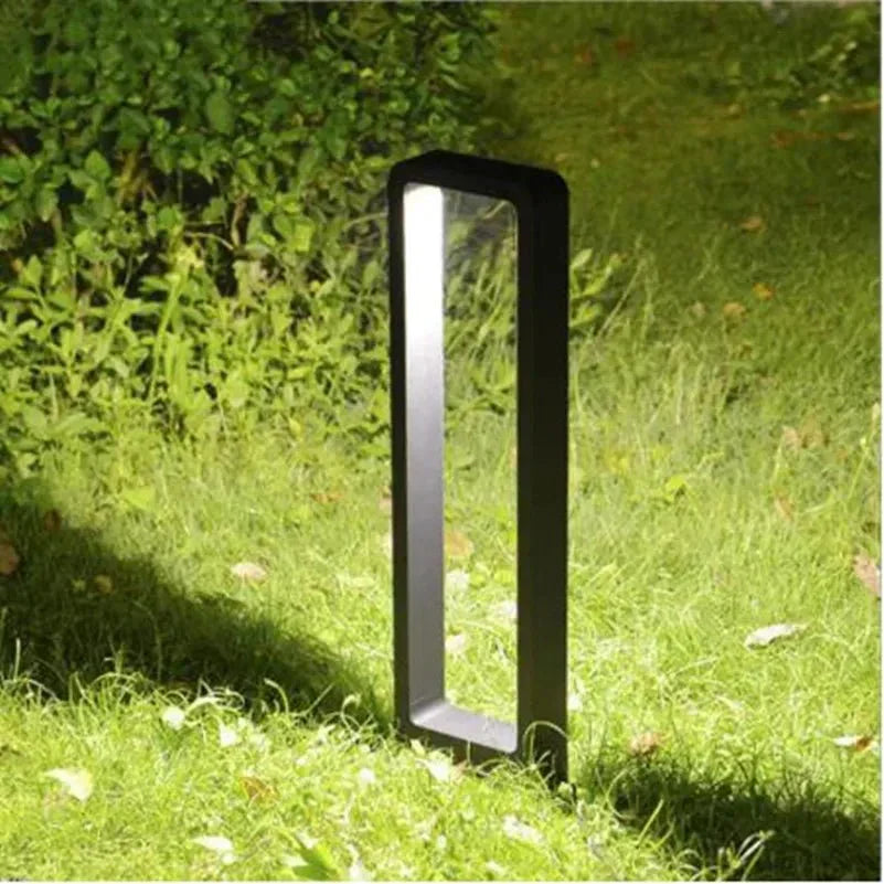 Elegant Aluminum Floor Lamp for a Luxurious Shine Outdoors — Maliben lighting