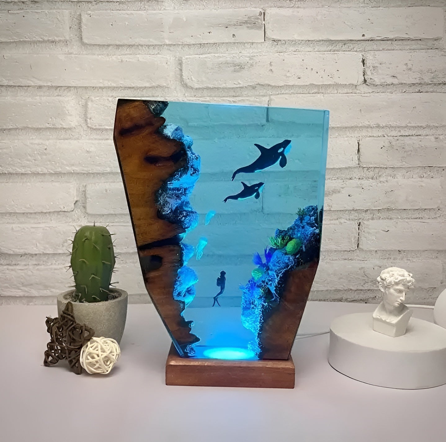 Maliben | Oceanglow Luxe Illuminating Table Lamp – Serene Epoxy Resin With Usb Charging
