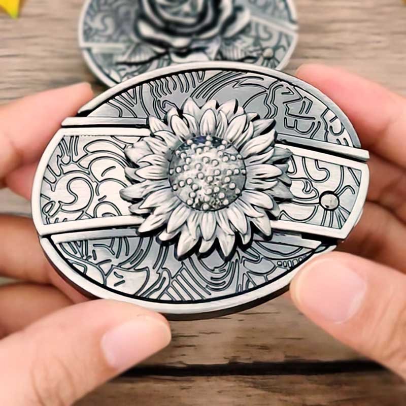 Maliben Cowboy Belt Buckle — Oval Metal with Hidden EDC Tool