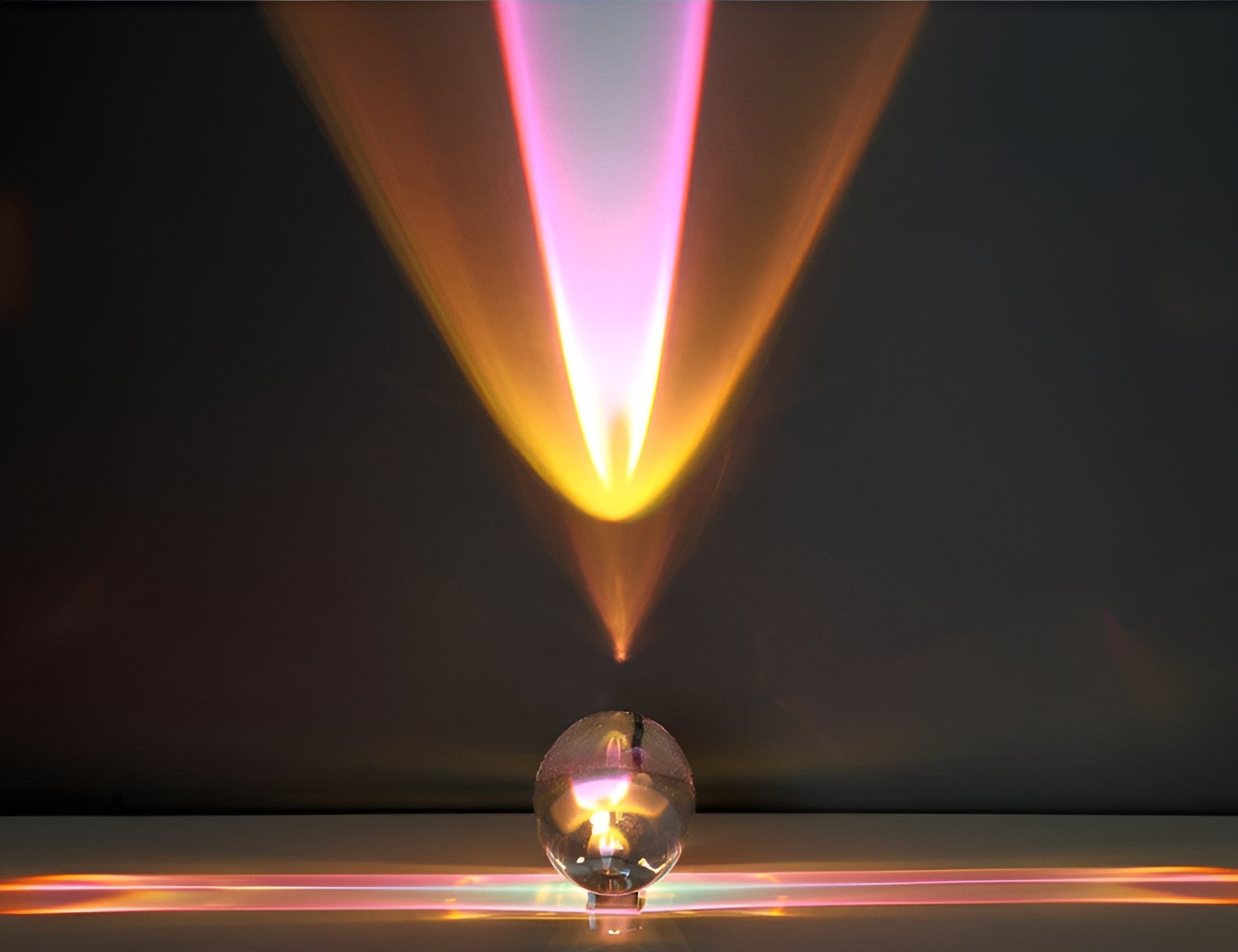 Maliben | Prismatic Projector Lamp With Led – Lunara