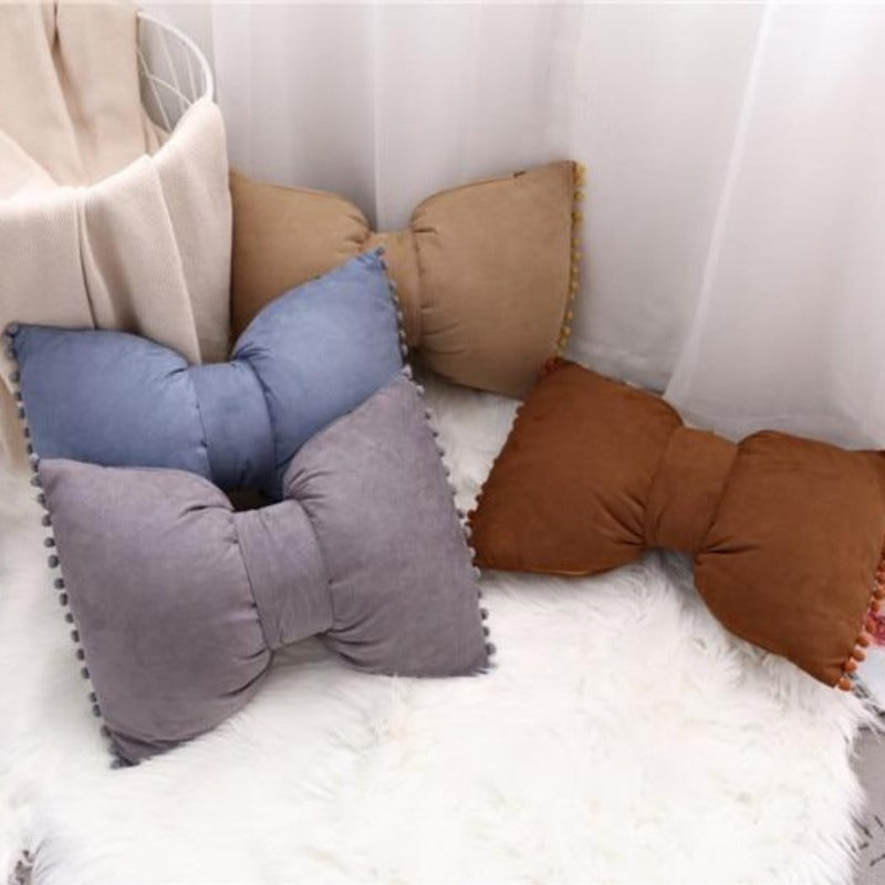 Maliben | Bow-Shaped Decorative Cushion As Decorative Accent
