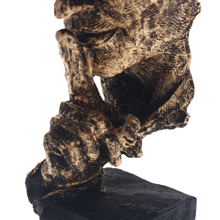 Maliben | Abstract Gold Sculpture "Nordicline" – Modern Scandinavian Decoration