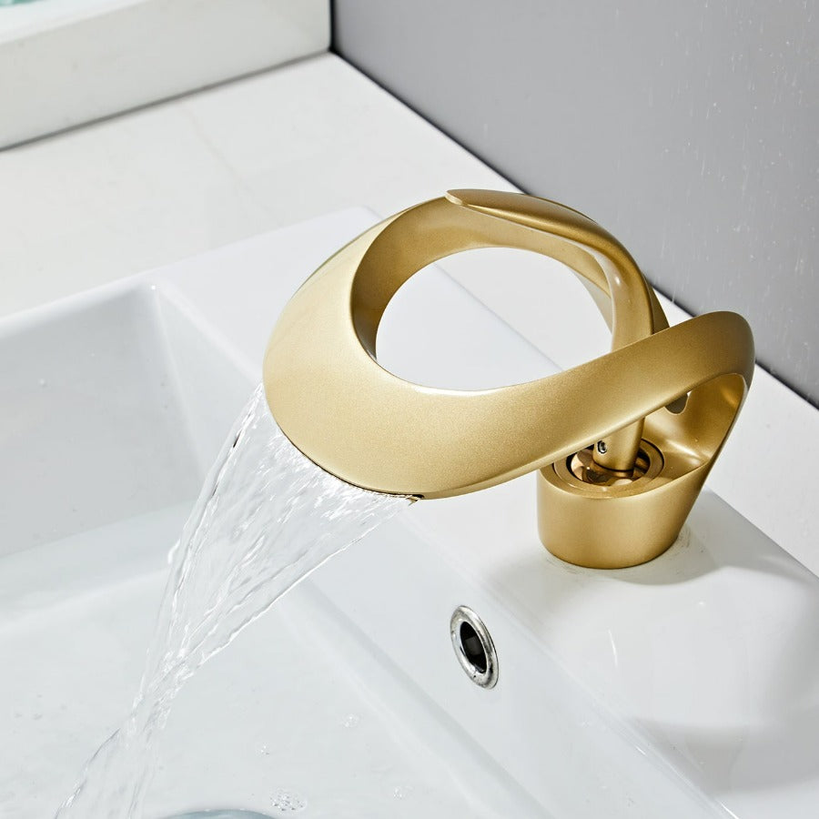 Maliben | Modern curved bathroom faucet